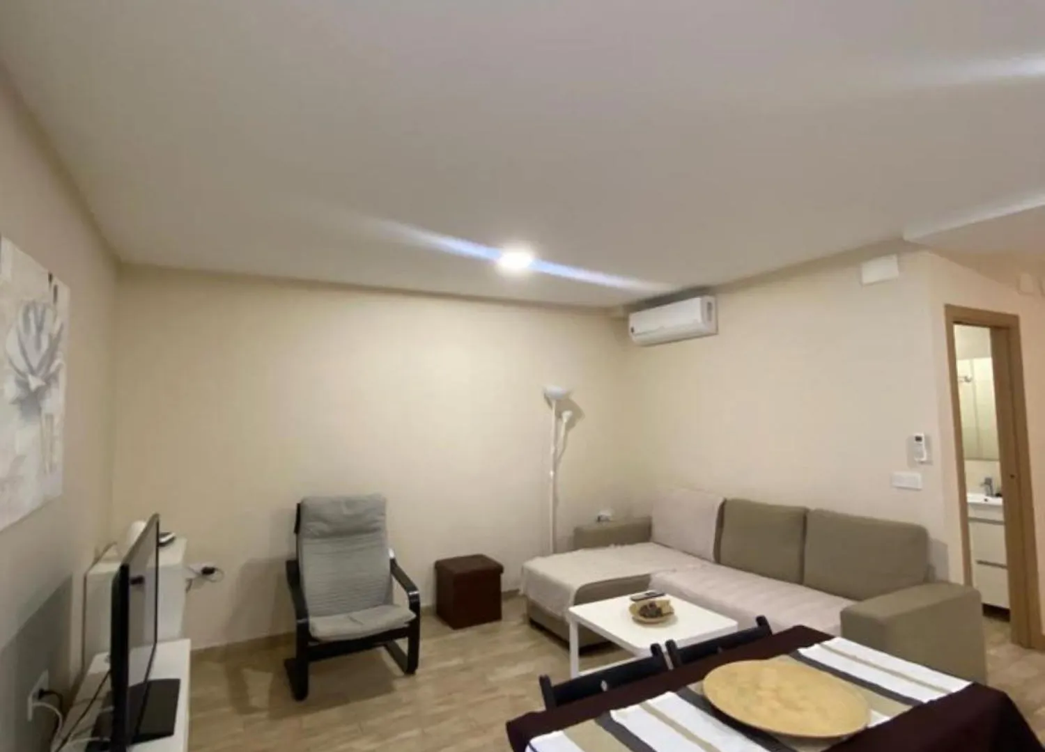 Apartment Apartamentos Albeniz Algeciras Spain